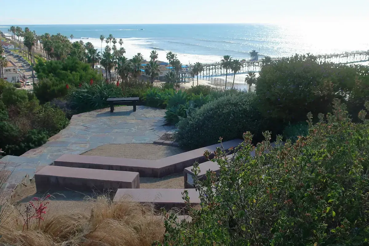 The bluff top terrace at Casa Romantica in San Clemente CA looking over the beach and the pier